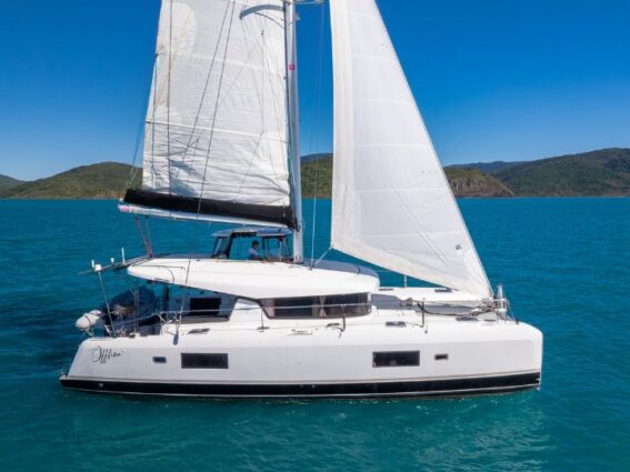 Offline Lagoon 42.4 Sailing Catamaran Feature