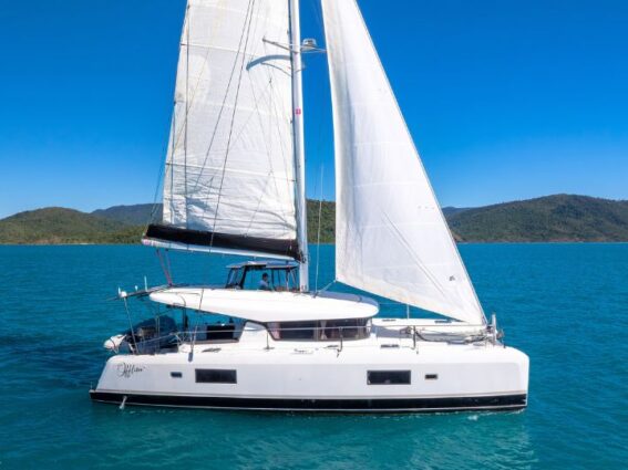 Offline Lagoon 42.4 Sailing Catamaran Feature image