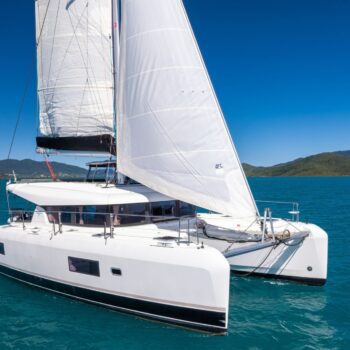 Offline Lagoon 42.4 Sailing Catamaran On water from bow