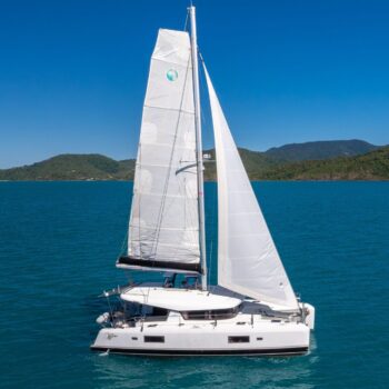 Offline Lagoon 42.4 Sailing Catamaran Standard
