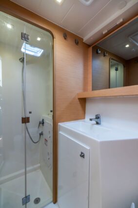 Offline Lagoon 42.4 Sailing Catamaran bathroom 3