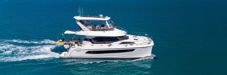 Why Knot Aquila 44.3 Power Catamaran Banner