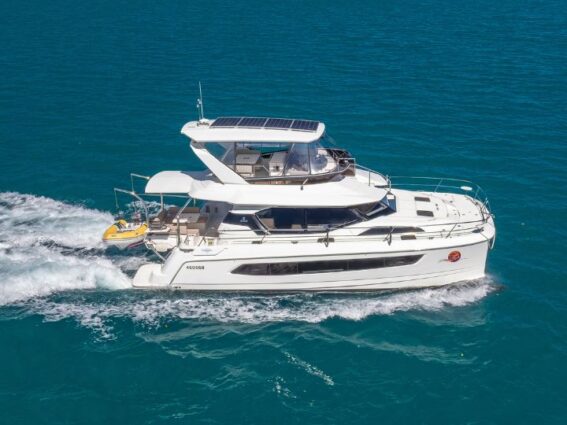 Silk Road Aquila 44.3 Power Catamaran Feature