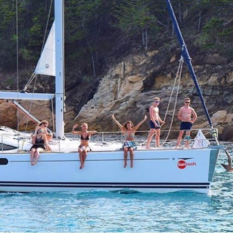 Whitsunday Escape Bareboat Sailing Holidays, Yacht 