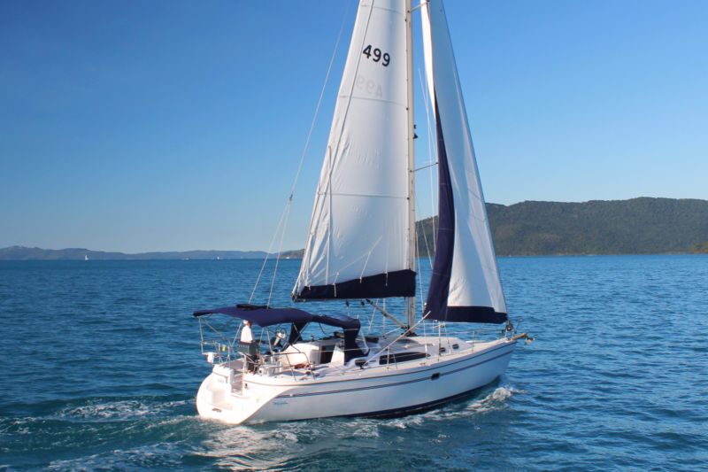35 ft catalina sailboat
