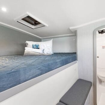 Seawind 1160.3 Angelina Starboard Cabin