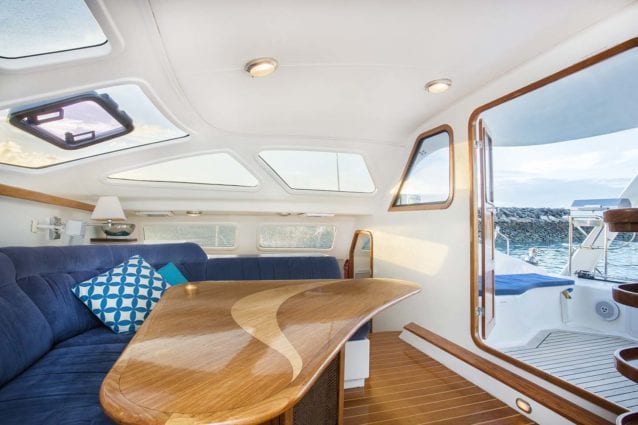 Whitsunday Escape sailing catamaran Grainger 40 Saloon