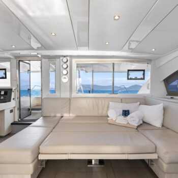 Argo Leopard 48.4 Sailing Catamaran - Saloon bed