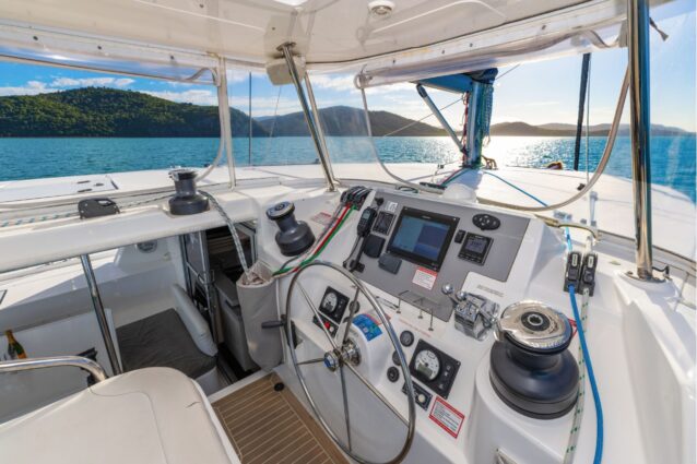 Argo Leopard 48.4 Sailing Catamaran - Helm