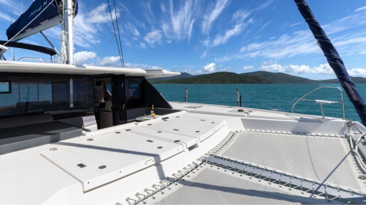 Mysa Leopard 50.5 Sailing Catamaran - Bow nets