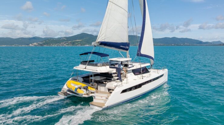 Mysa Leopard 50.5 Sailing Catamaran - On water transom view