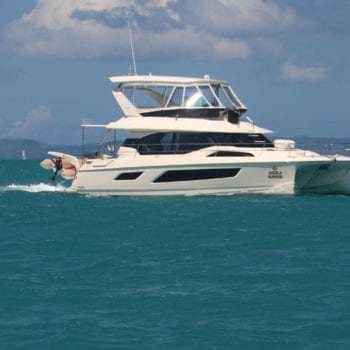 Whitsunday Escape Aquila 44 Power Catamaran On Water