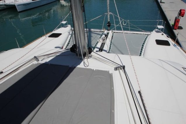 Whitsunday Escape Luxury Sailing Catamaran Lagoon 450 Flybridge for rent