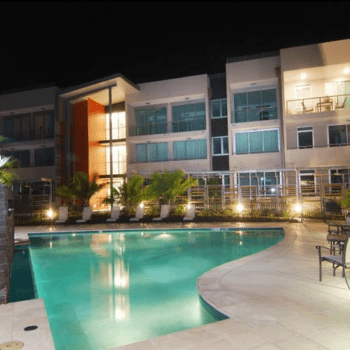 Peninsula Resort Pool Accommodation Bushfire Appeal Whitsunday Escape™