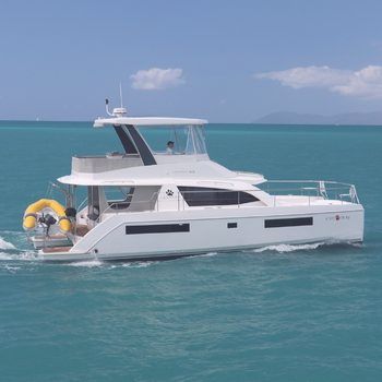 private yacht whitsundays