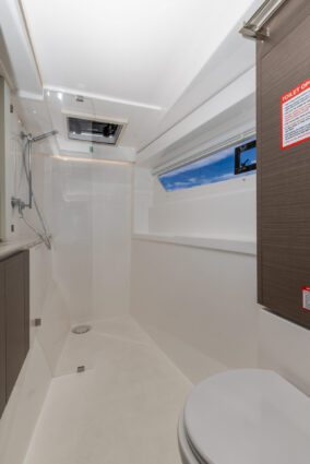 Seas the Day Leopard 42.3 Sailing Catamaran Bathroom 2