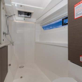 Seas the Day Leopard 42.3 Sailing Catamaran Bathroom 2