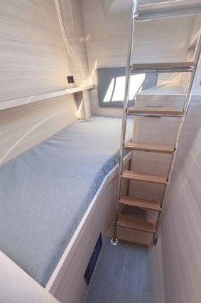 Aquila 44.35 Single Cabin
