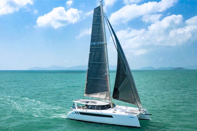 Seawind 1370 Sidetracked Under Sail