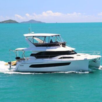Why Knot Aquila 44.3 Power Catamaran - on water